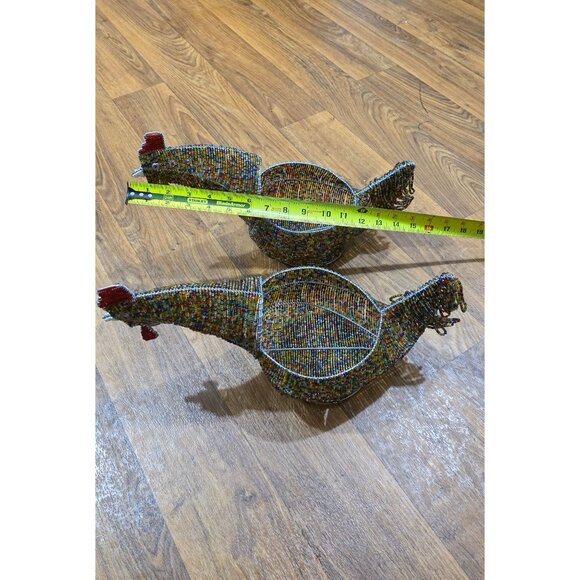 Set Of 2 Handmade Beaded Wire Chicken Baskets For Decor Or Storage - Picture 9 of 12